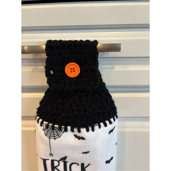 Crochet Top Kitchen Towel- Trickvorctreat (wagon) - Picture 2 of 2